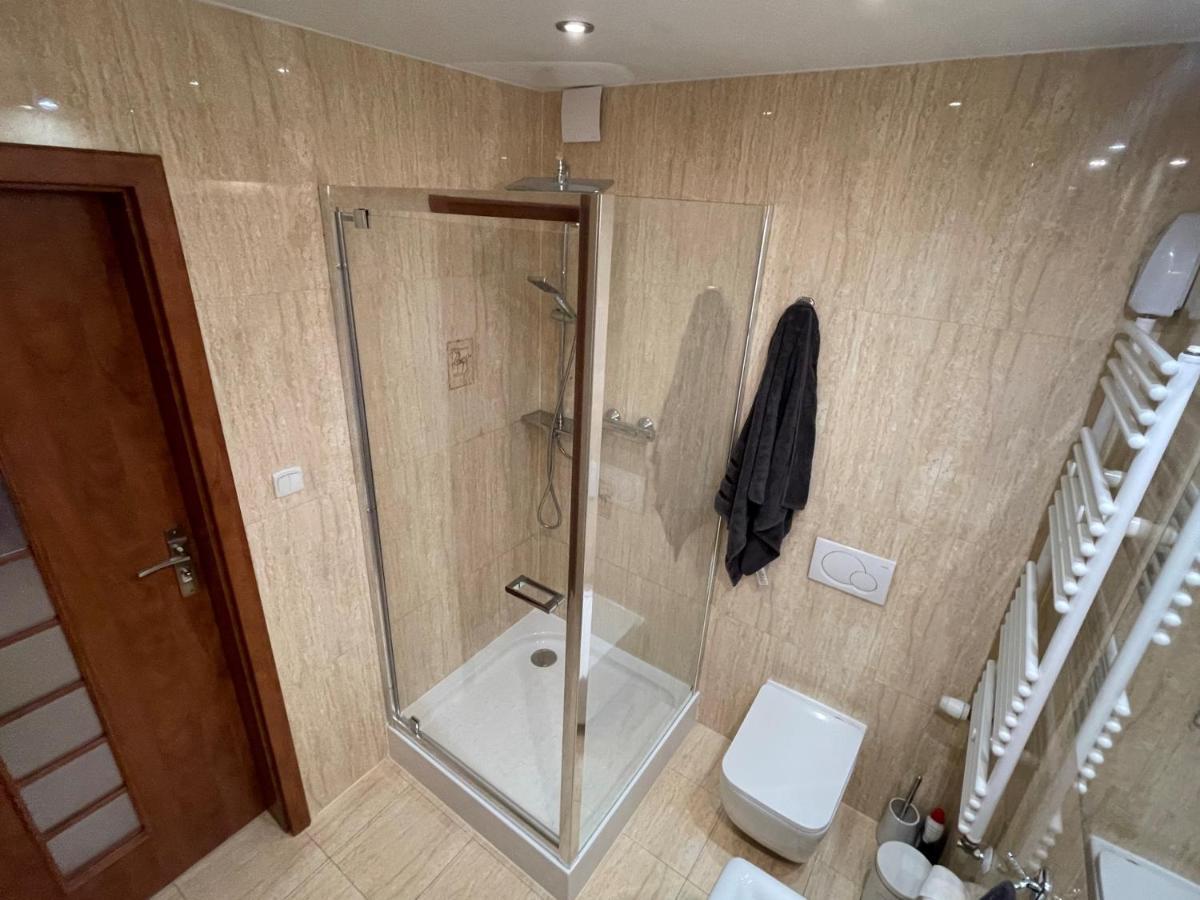 Apartament Szmaragdowy ชวีโนวิชแจ ภายนอก รูปภาพ